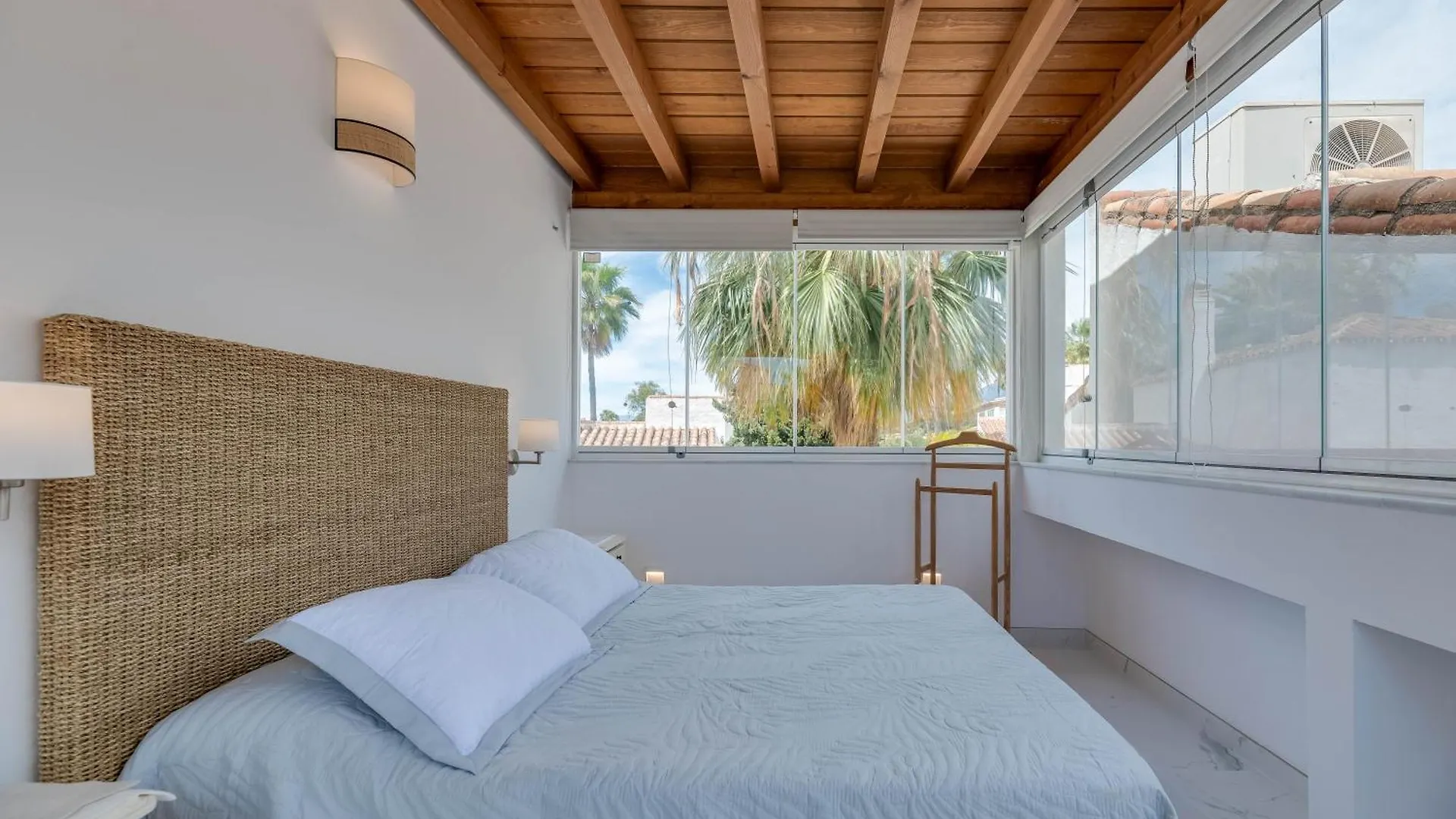 Marbella Villa Monteros