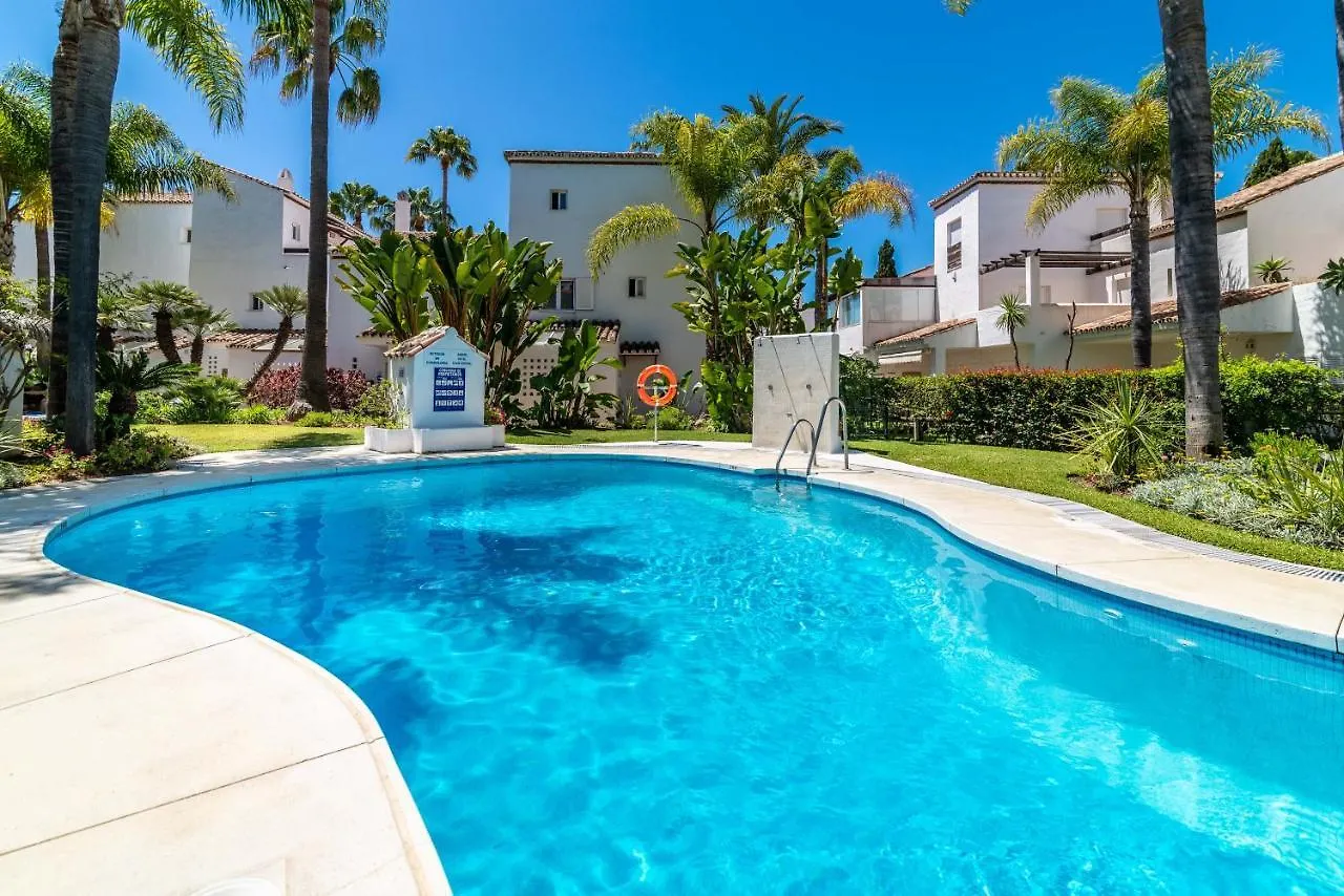 Marbella Villa Monteros בית נופש