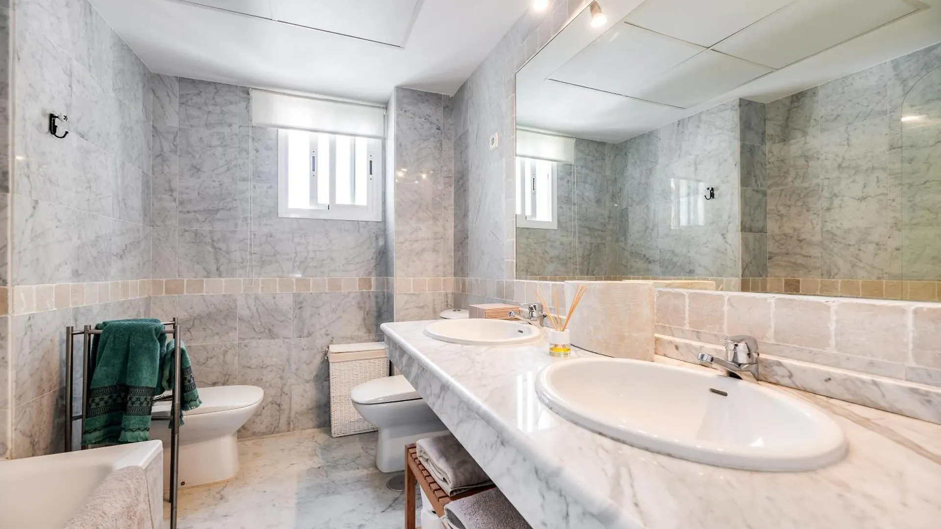 Marbella Villa Monteros בית נופש