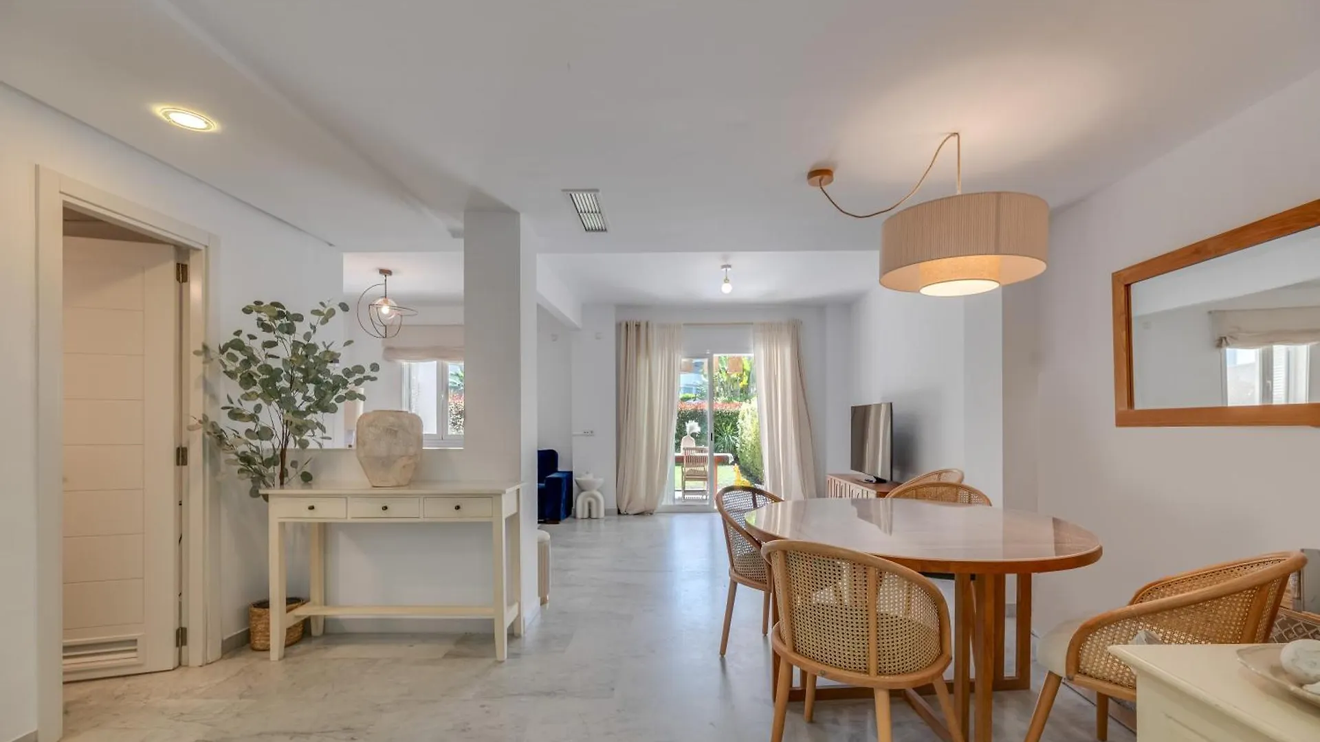 Marbella Villa Monteros בית נופש